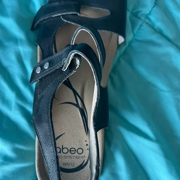 Abeo Brand Leather Black Sandals - Picture 2 of 6